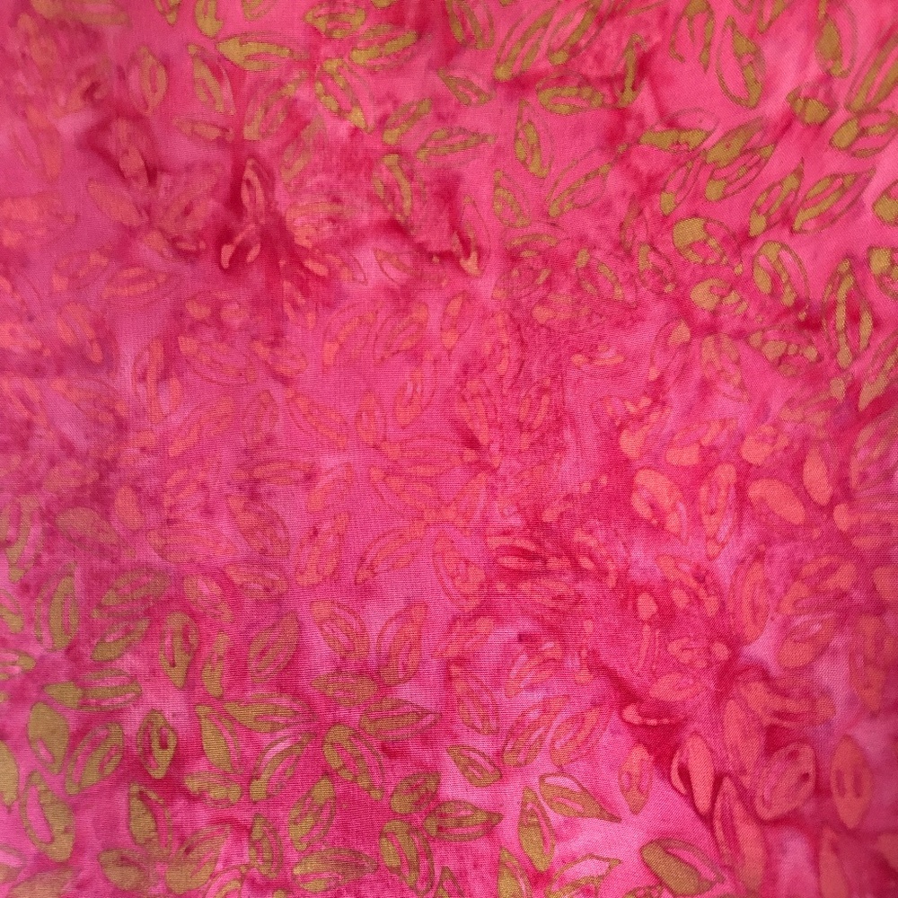 Pretty pink patterned sheath dress